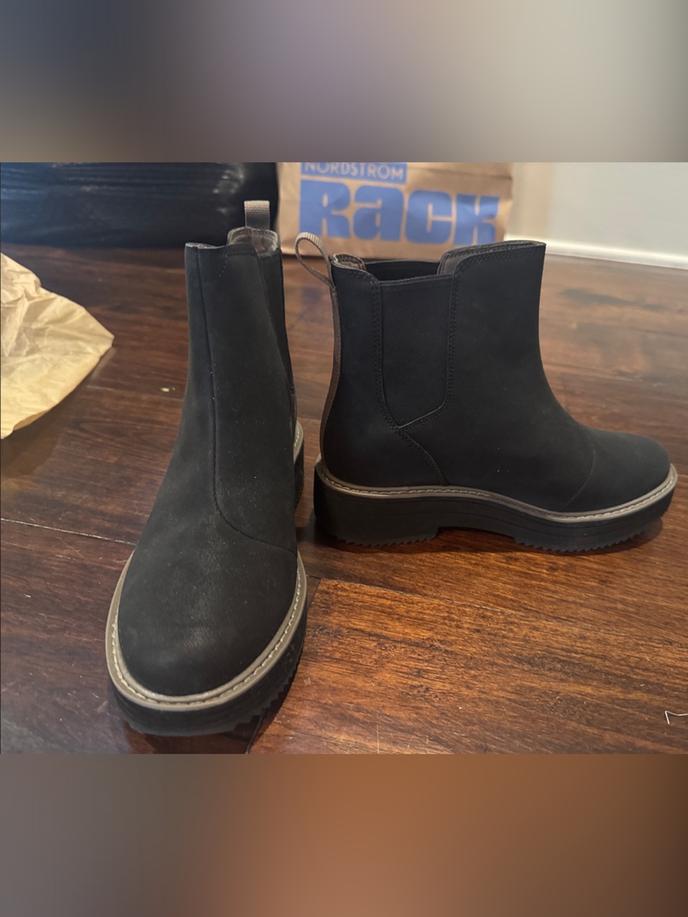 Teva Woman’s Black Chelsea Platform Boots